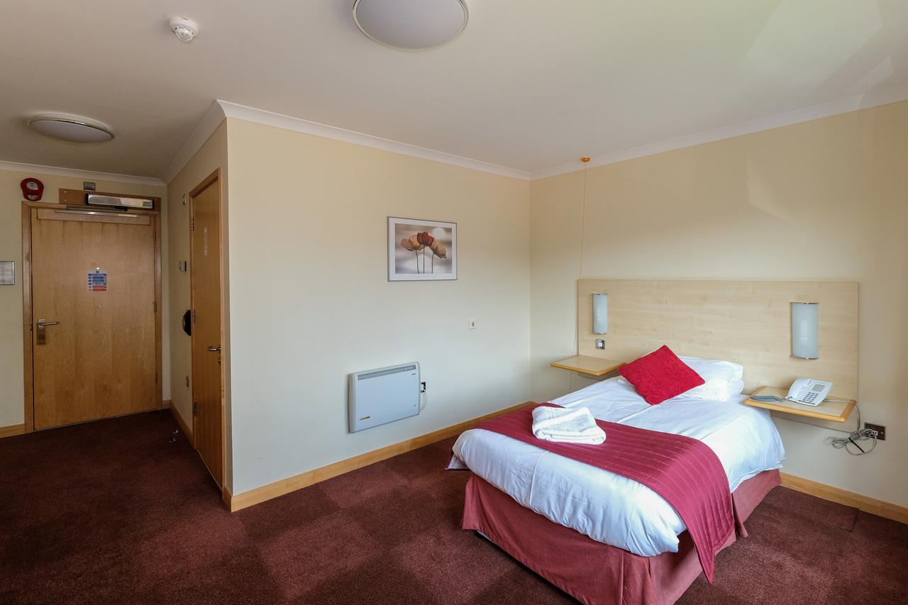 The Ridgeway House Hotel Дидкот Екстериор снимка